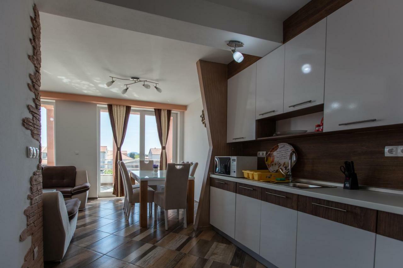 Vila Tatjana Vodice Exterior foto